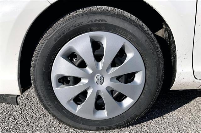 2013 Toyota Prius c Two