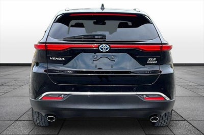 2022 Toyota Venza XLE