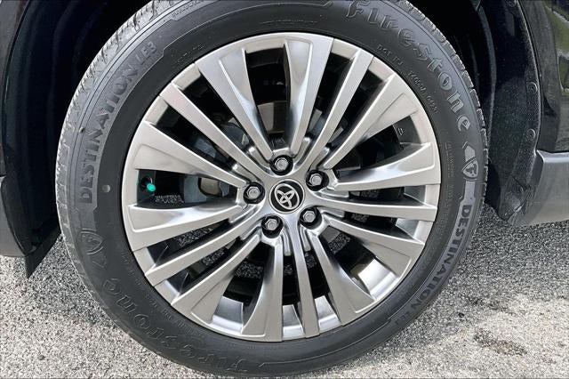 2022 Toyota Venza XLE