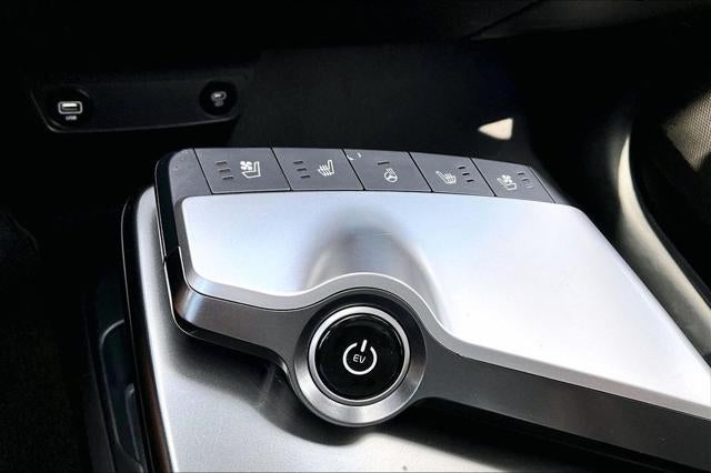 2022 Kia EV6 Wind