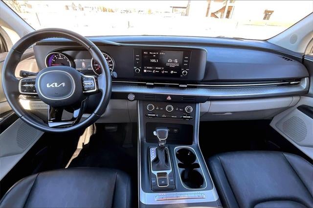 2024 Kia Carnival LX