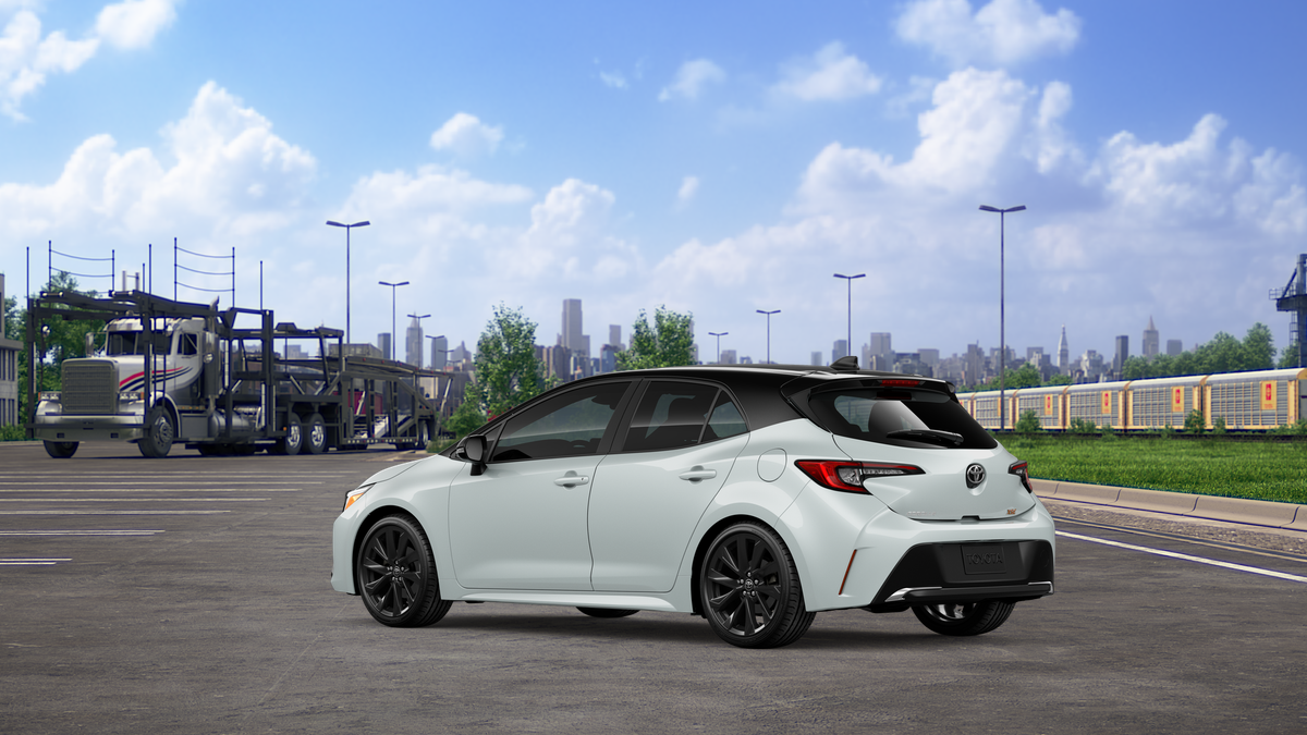 2026 Toyota Corolla Hatchback XSE