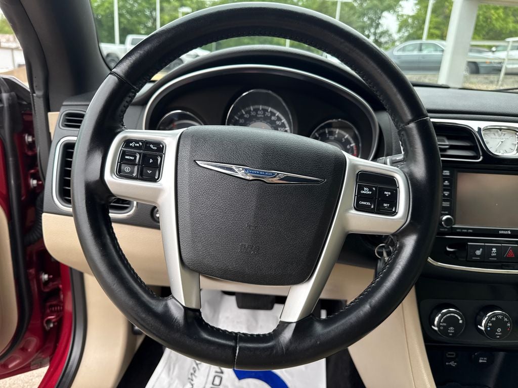 2011 Chrysler 200 Limited