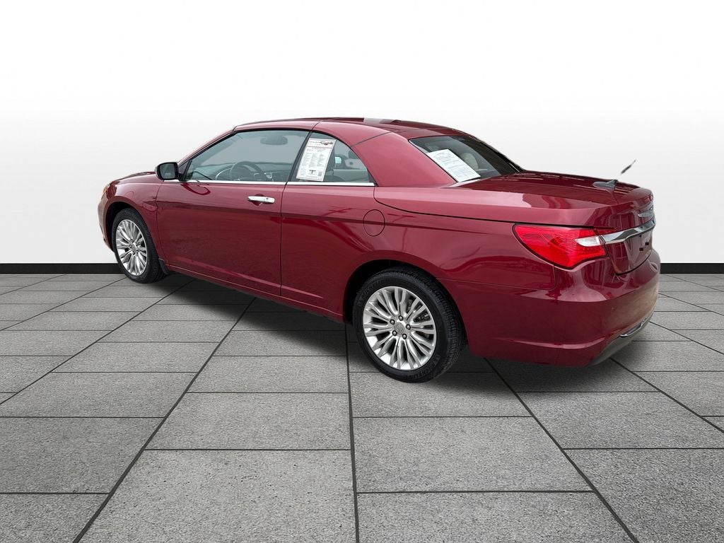 2011 Chrysler 200 Limited