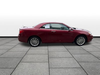 2011 Chrysler 200 Limited