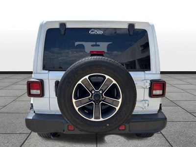 2023 Jeep Wrangler 4-Door Sahara