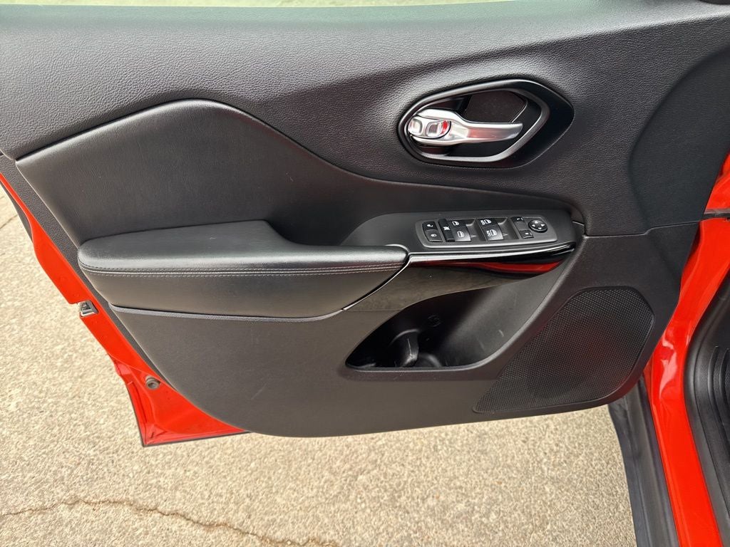 2021 Jeep Cherokee Altitude FWD