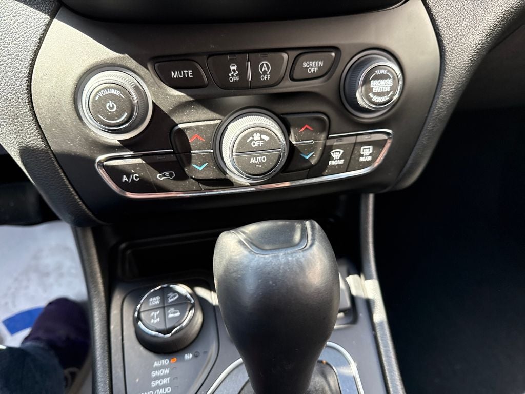 2022 Jeep Cherokee Trailhawk 4x4