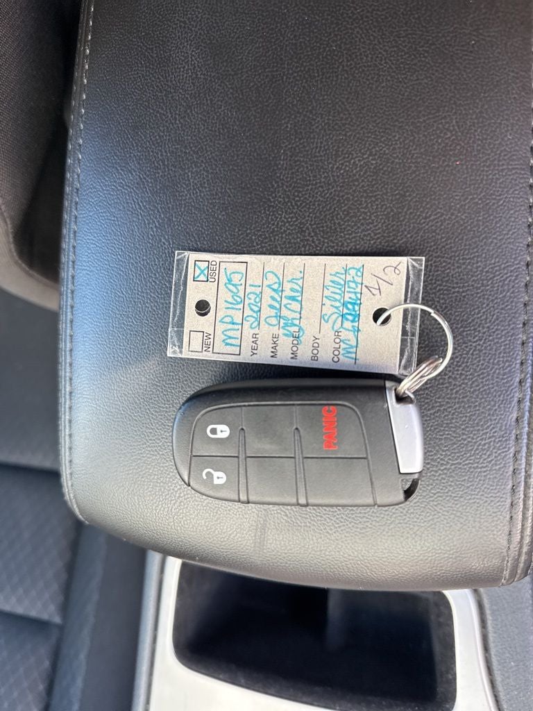 2021 Jeep Grand Cherokee Laredo E 4x4