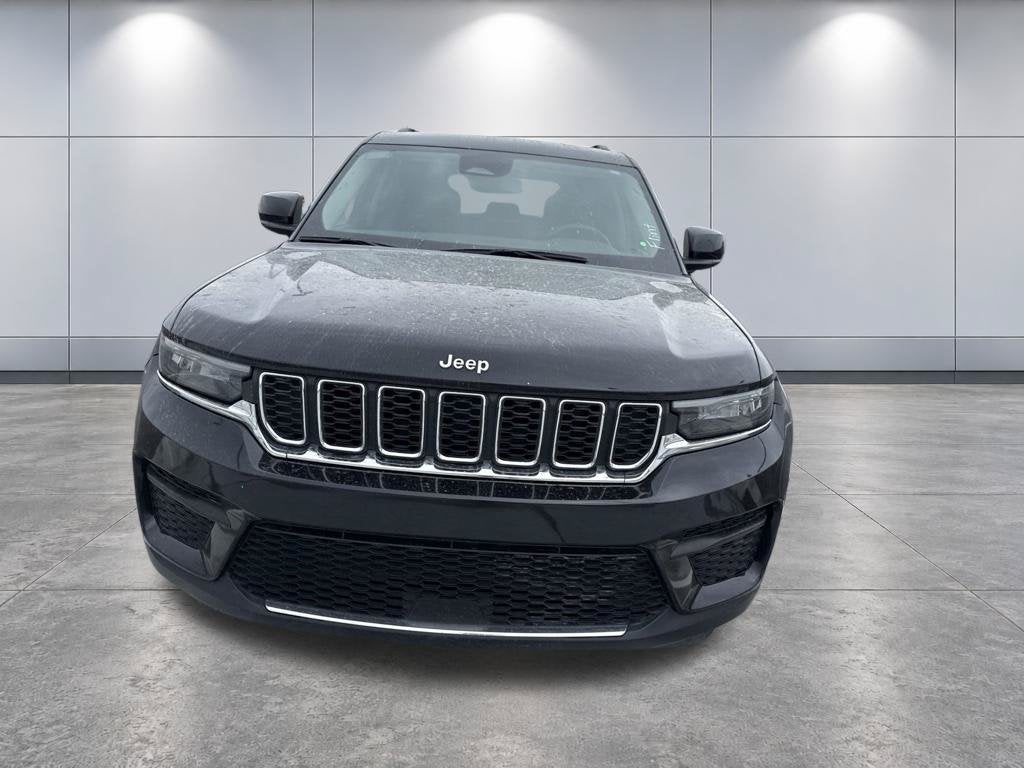 2024 Jeep Grand Cherokee Laredo 4x2