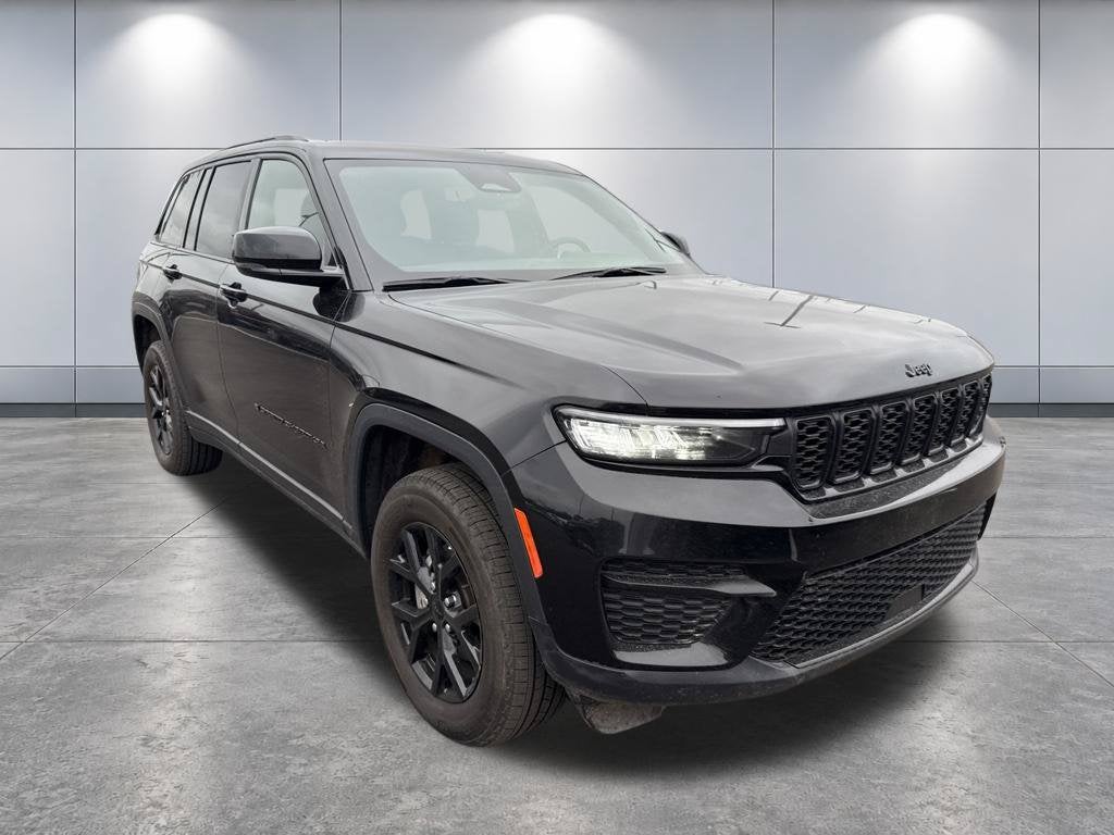 2025 Jeep Grand Cherokee Altitude 4x4