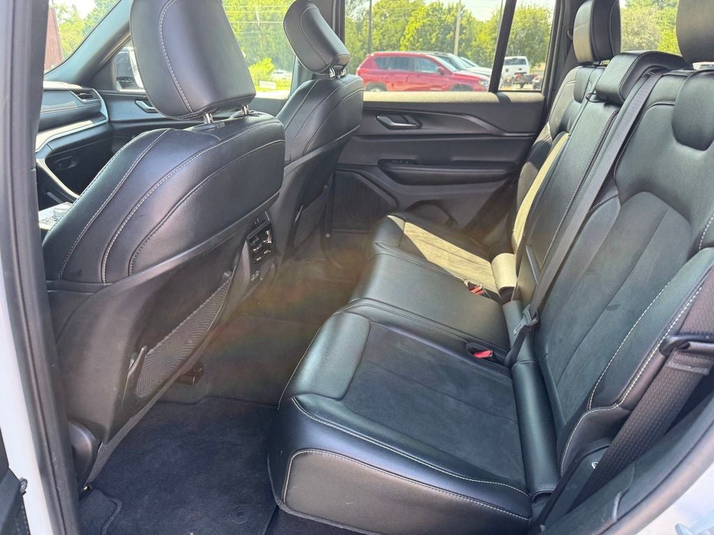 2025 Jeep Grand Cherokee Altitude 4x4