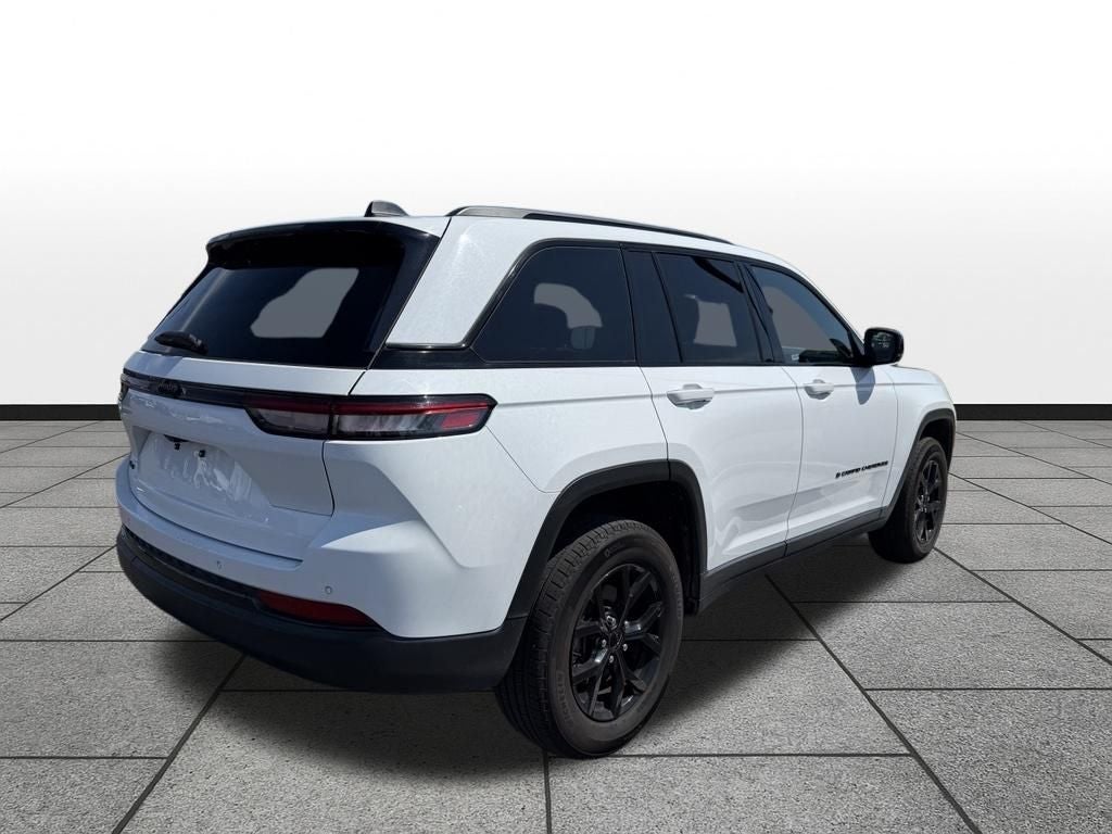 2025 Jeep Grand Cherokee Altitude 4x4