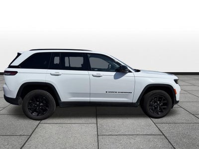 2025 Jeep Grand Cherokee Altitude 4x4