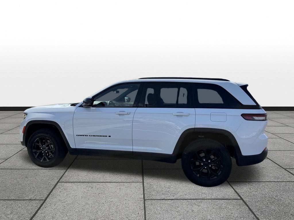 2025 Jeep Grand Cherokee Altitude 4x4