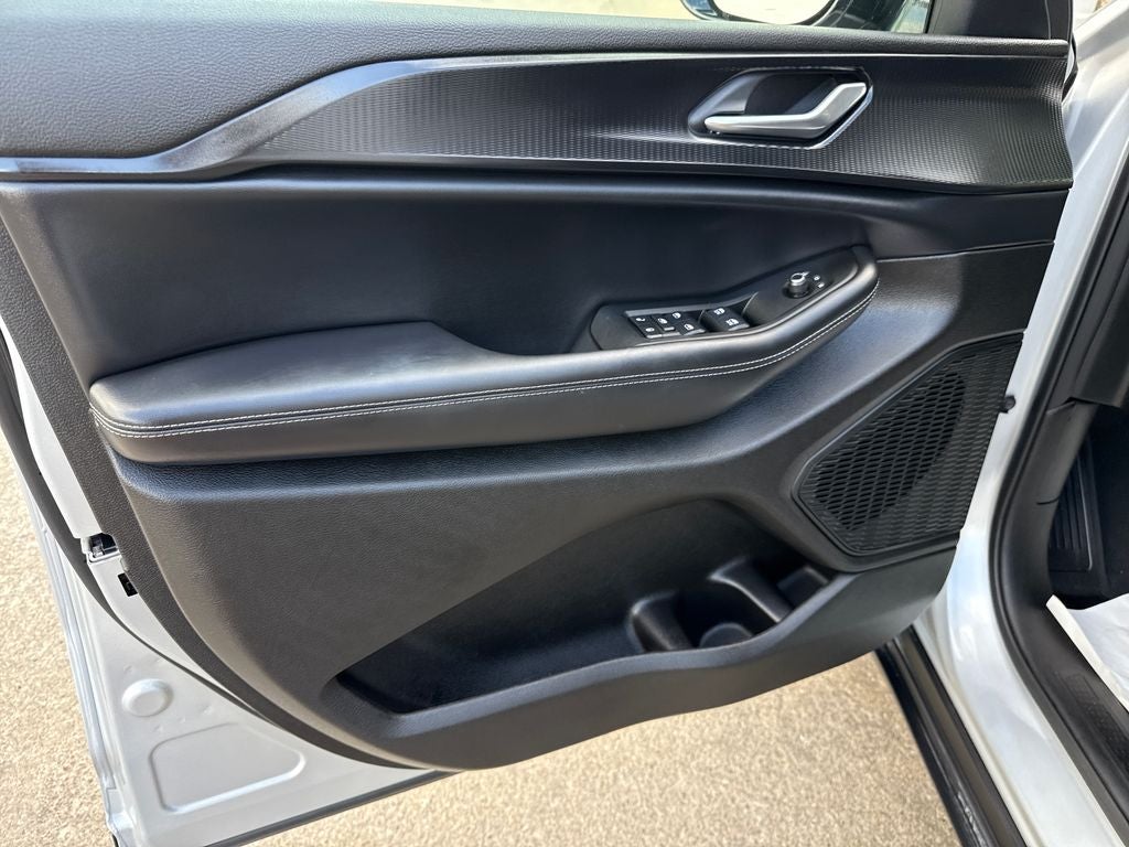 2025 Jeep Grand Cherokee Altitude X 4x4