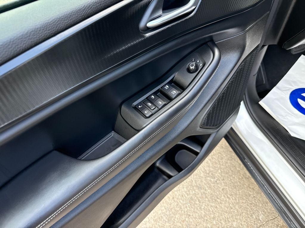 2025 Jeep Grand Cherokee Altitude X 4x4
