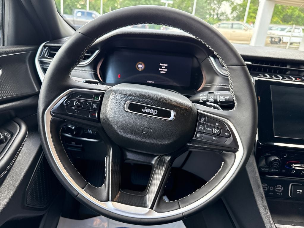 2025 Jeep Grand Cherokee Altitude X 4x4