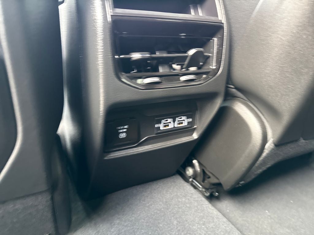 2025 Jeep Grand Cherokee Altitude X 4x4