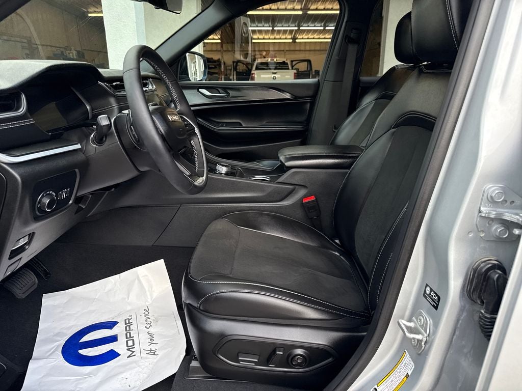 2025 Jeep Grand Cherokee Altitude X 4x4