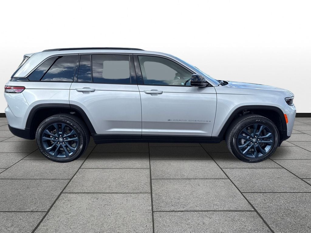 2026 Jeep Grand Cherokee 85th Anniversay Edition 4x4