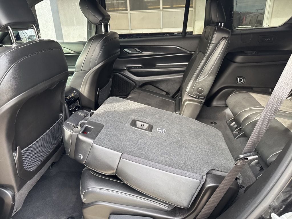 2024 Jeep Grand Cherokee L Altitude X 4x4