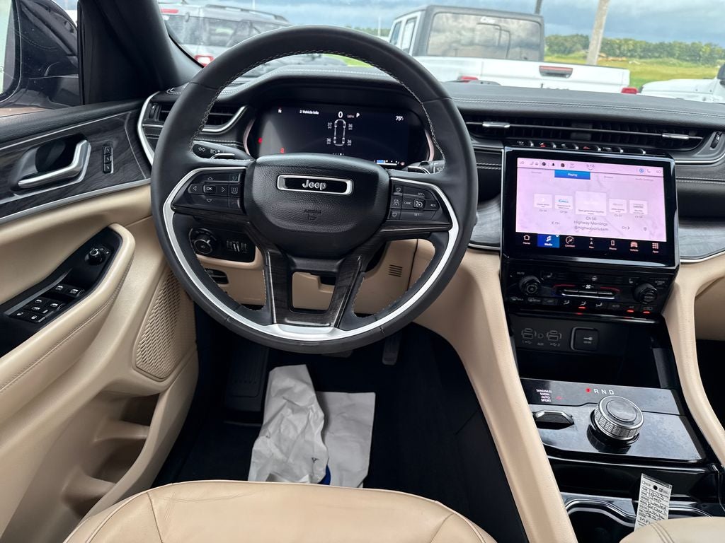 2023 Jeep Grand Cherokee L Limited 4x4