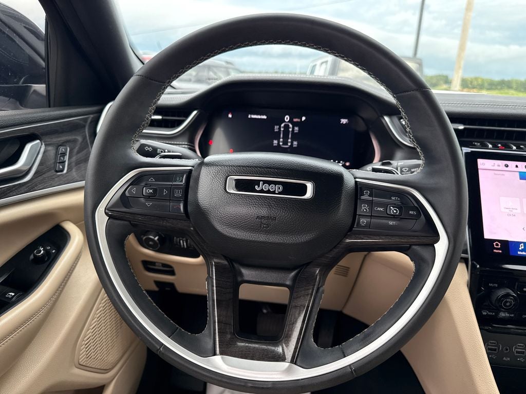 2023 Jeep Grand Cherokee L Limited 4x4