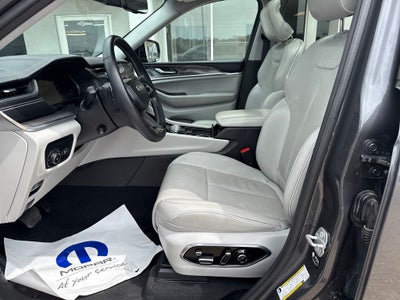 2022 Jeep Grand Cherokee L Overland 4x4