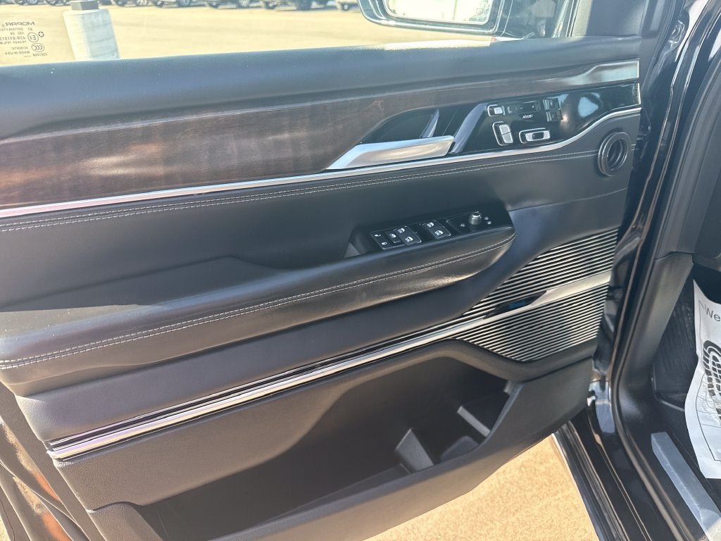 2024 Jeep Grand Wagoneer L 4x4