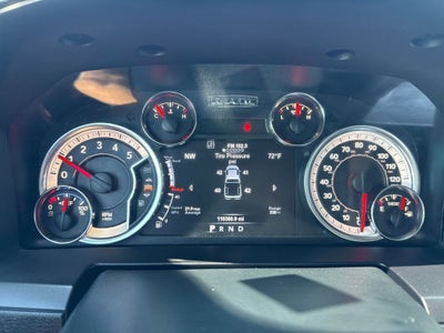 2017 RAM 1500 Laramie Crew Cab 4x4 5'7' Box