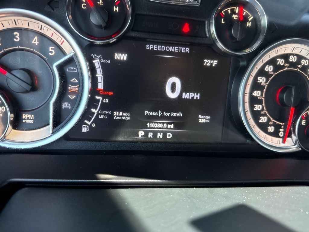2017 RAM 1500 Laramie Crew Cab 4x4 5'7' Box