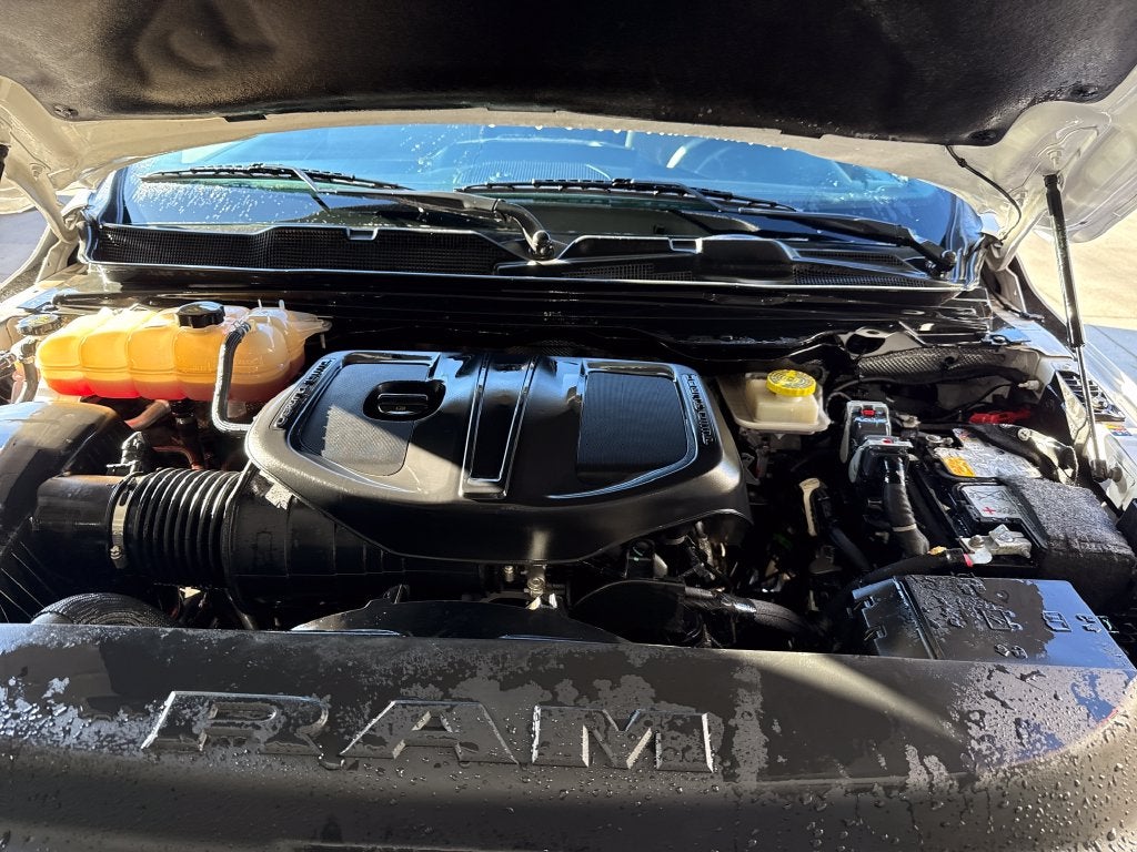 2025 RAM 1500 Big Horn Crew Cab 4x4 5'7' Box