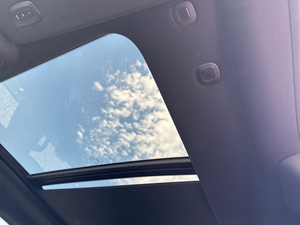 2021 RAM 1500 Limited Crew Cab 4x4 5'7' Box