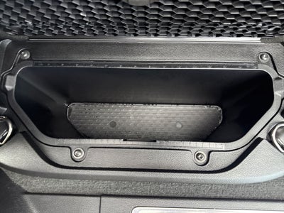 2021 RAM 1500 Laramie Crew Cab 4x4 5'7' Box