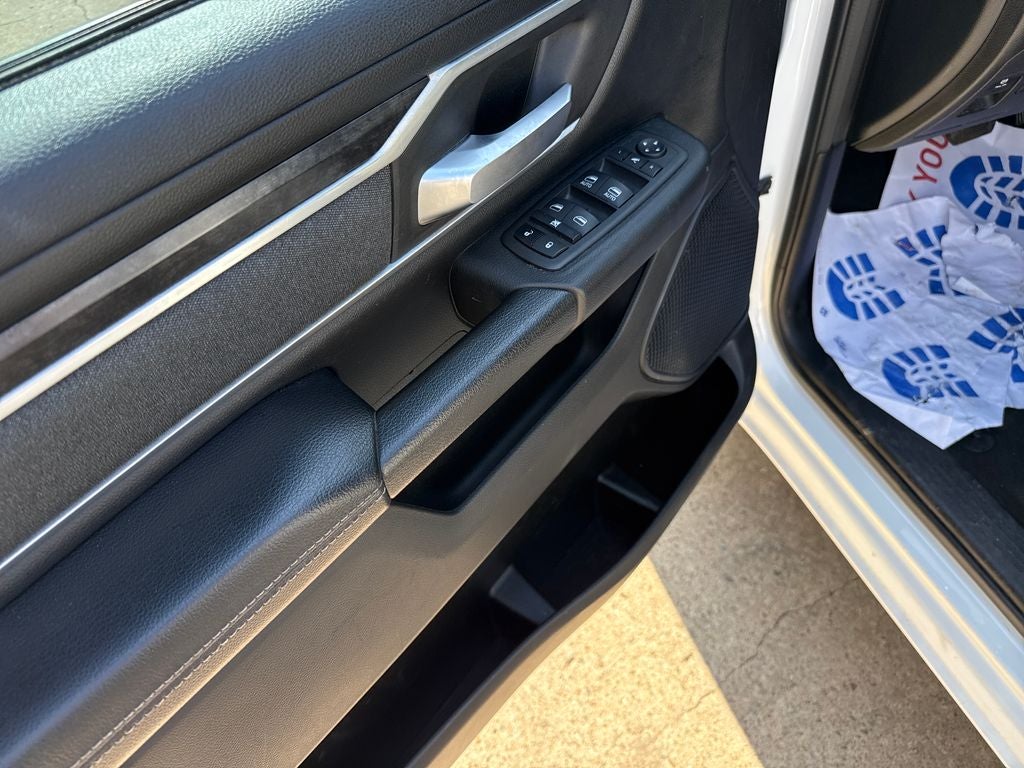 2023 RAM 1500 Big Horn Crew Cab 4x4 6'4' Box