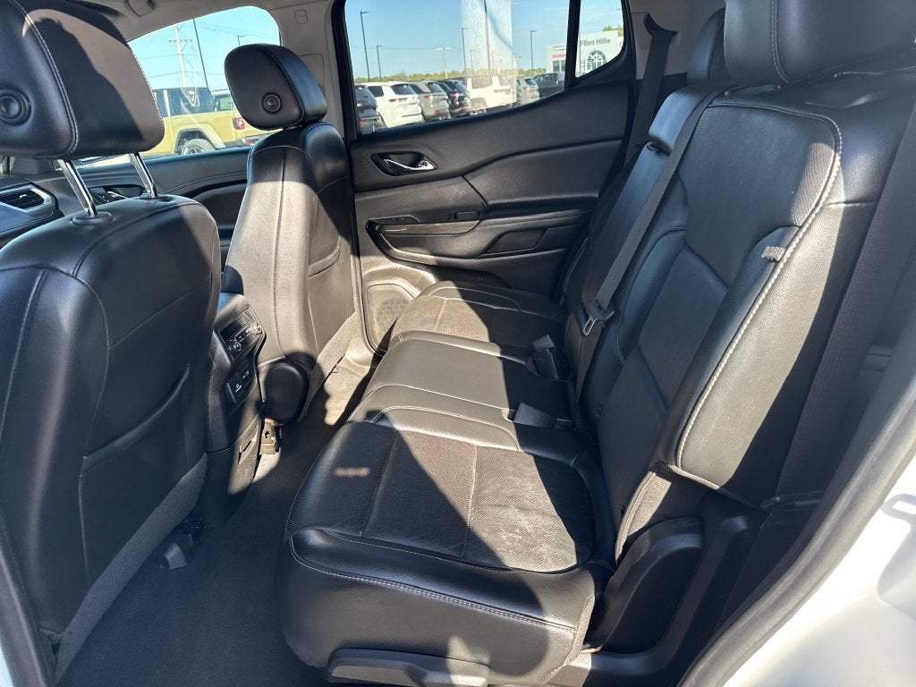 2023 GMC Acadia AWD SLT