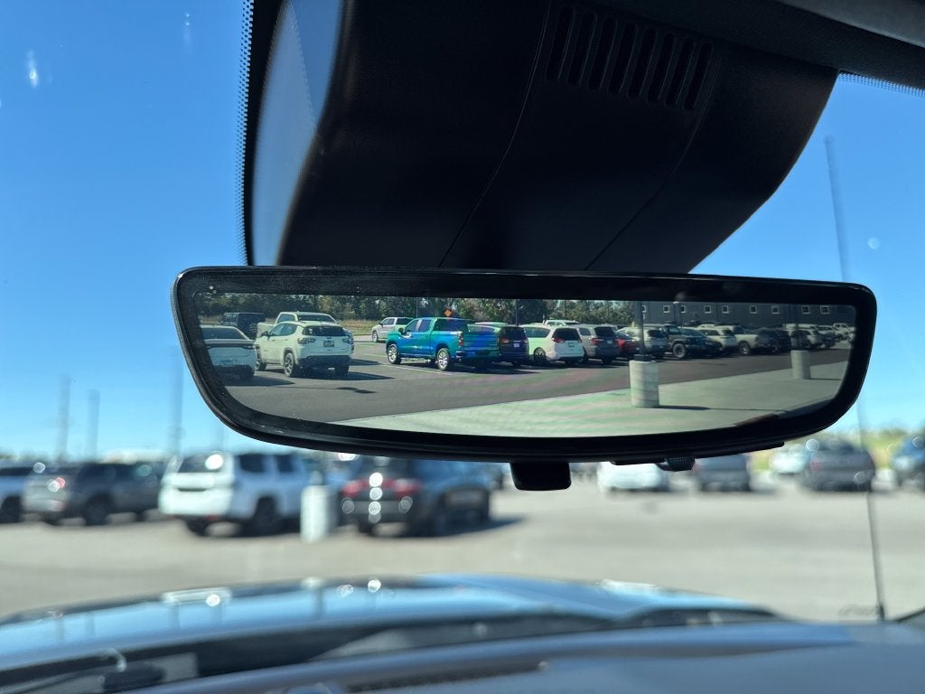 2025 GMC Sierra 1500 4WD Crew Cab Short Box AT4