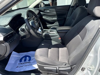 2022 Nissan Altima S FWD