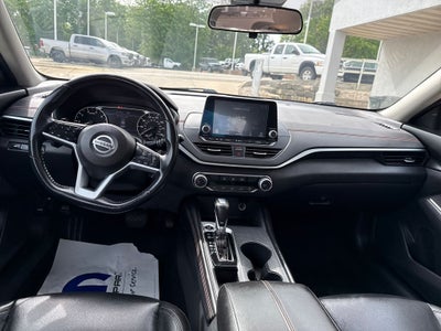 2021 Nissan Altima SR FWD