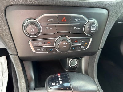 2022 Dodge Charger SXT RWD