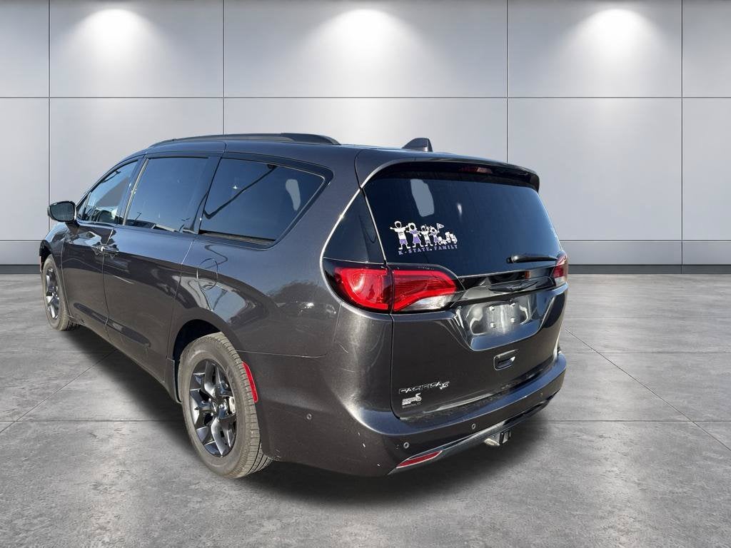 2019 Chrysler Pacifica Touring L Plus