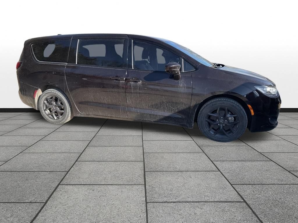 2019 Chrysler Pacifica Touring Plus