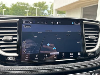 2024 Chrysler Pacifica Hybrid Select