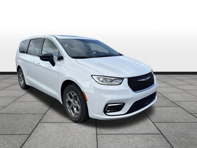2024 Chrysler Pacifica Limited AWD