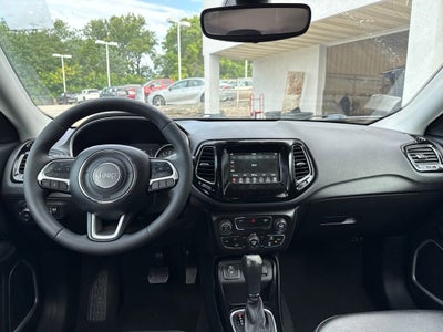 2021 Jeep Compass Altitude FWD