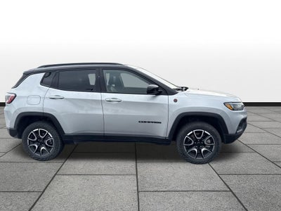 2025 Jeep Compass Trailhawk 4x4