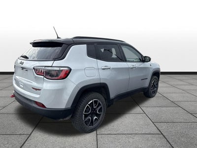 2025 Jeep Compass Trailhawk 4x4