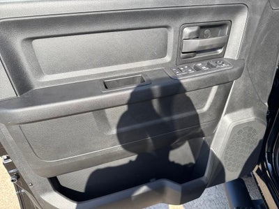 2025 RAM 2500 Tradesman Crew Cab 4x4 6'4' Box