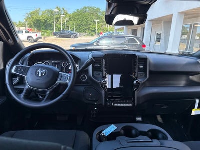 2025 RAM 2500 Tradesman Crew Cab 4x4 6'4' Box